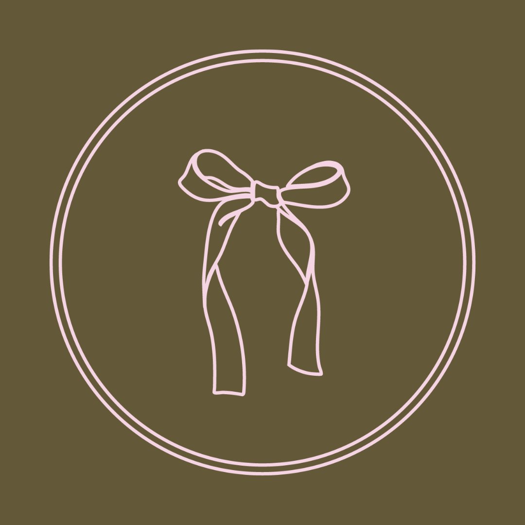 WOMEN'S CLOTHING