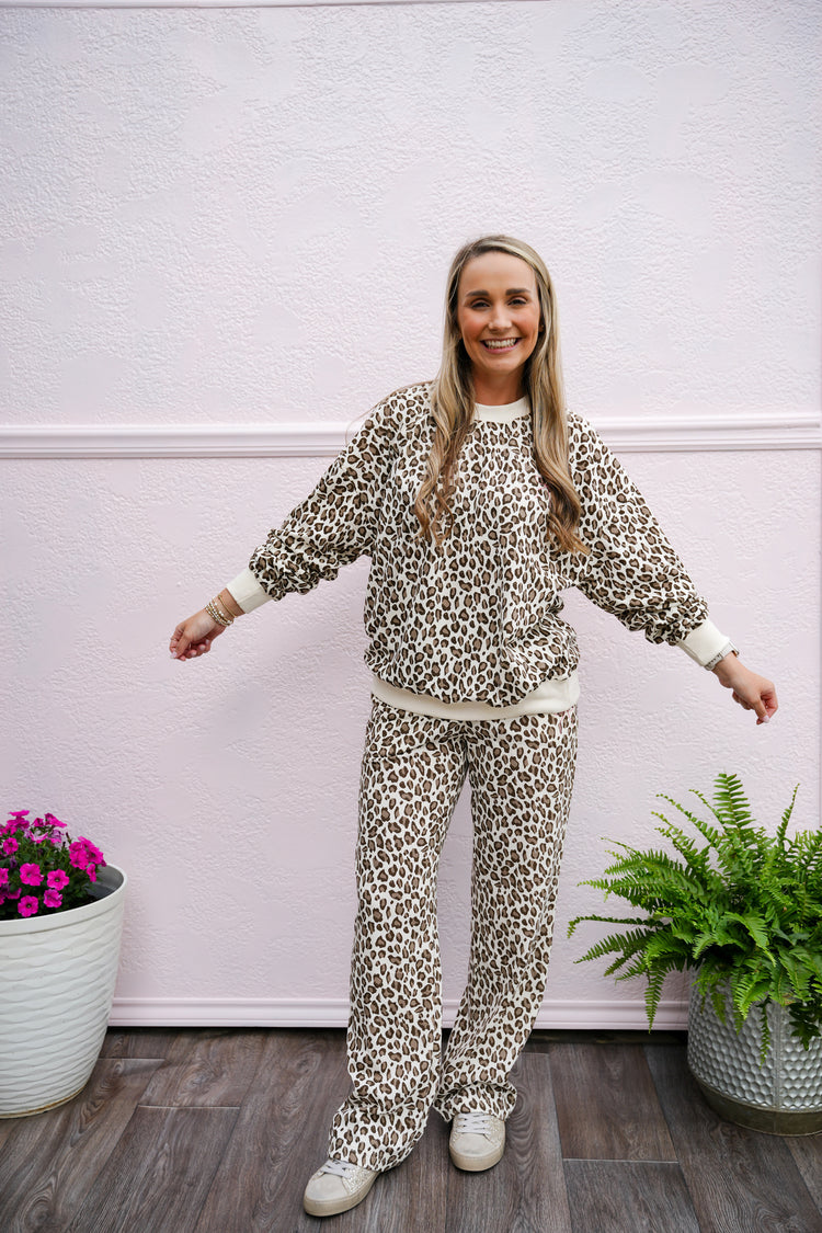 Brown Leopard Sweatshirt & Pant Set - Southern Belle Boutique