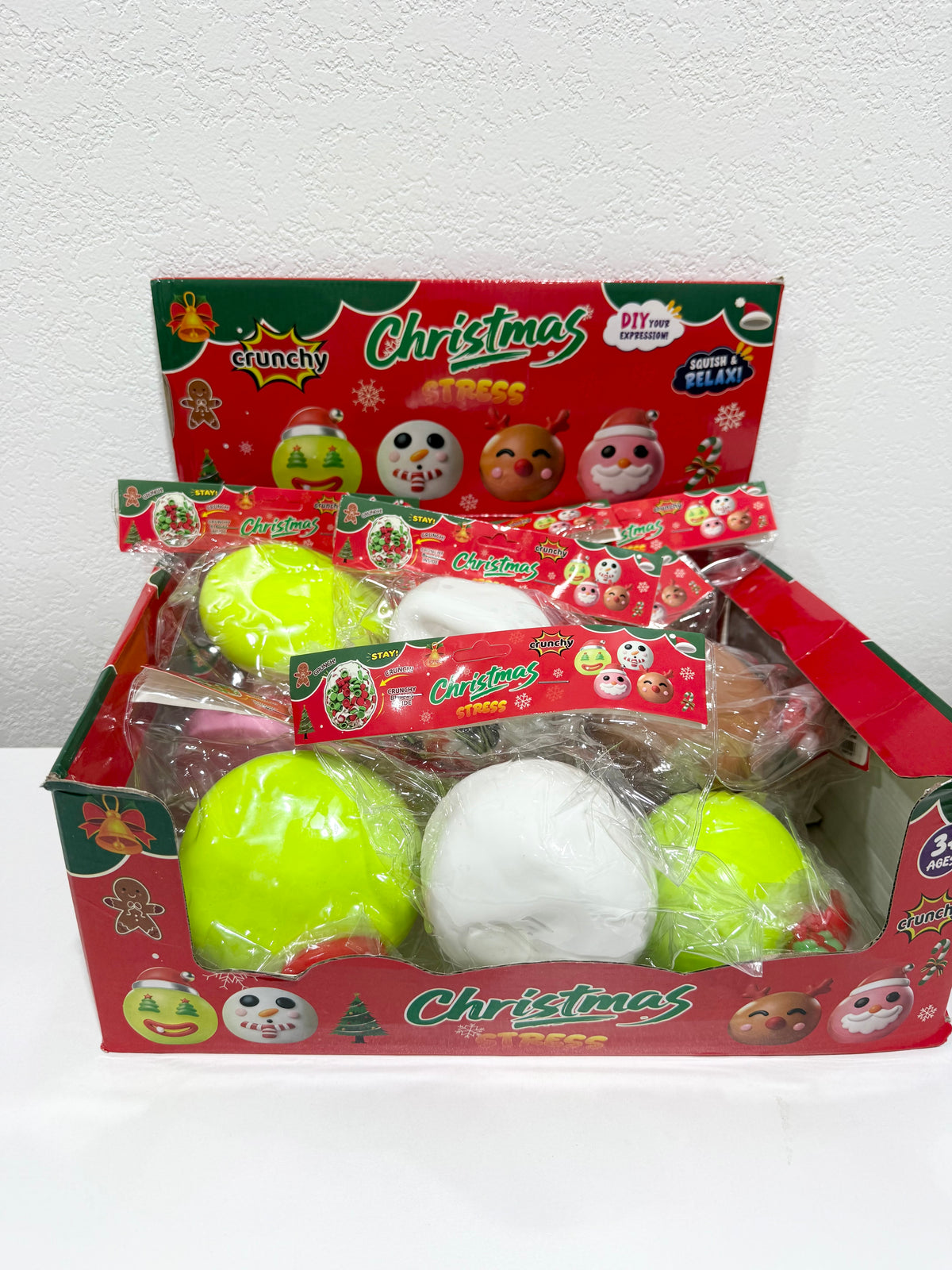 Christmas Crunchy Squishy - you make face!