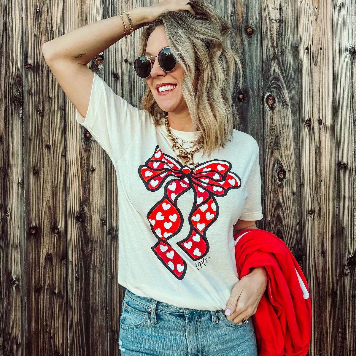 Big Heart Bow Tee - Southern Belle Boutique