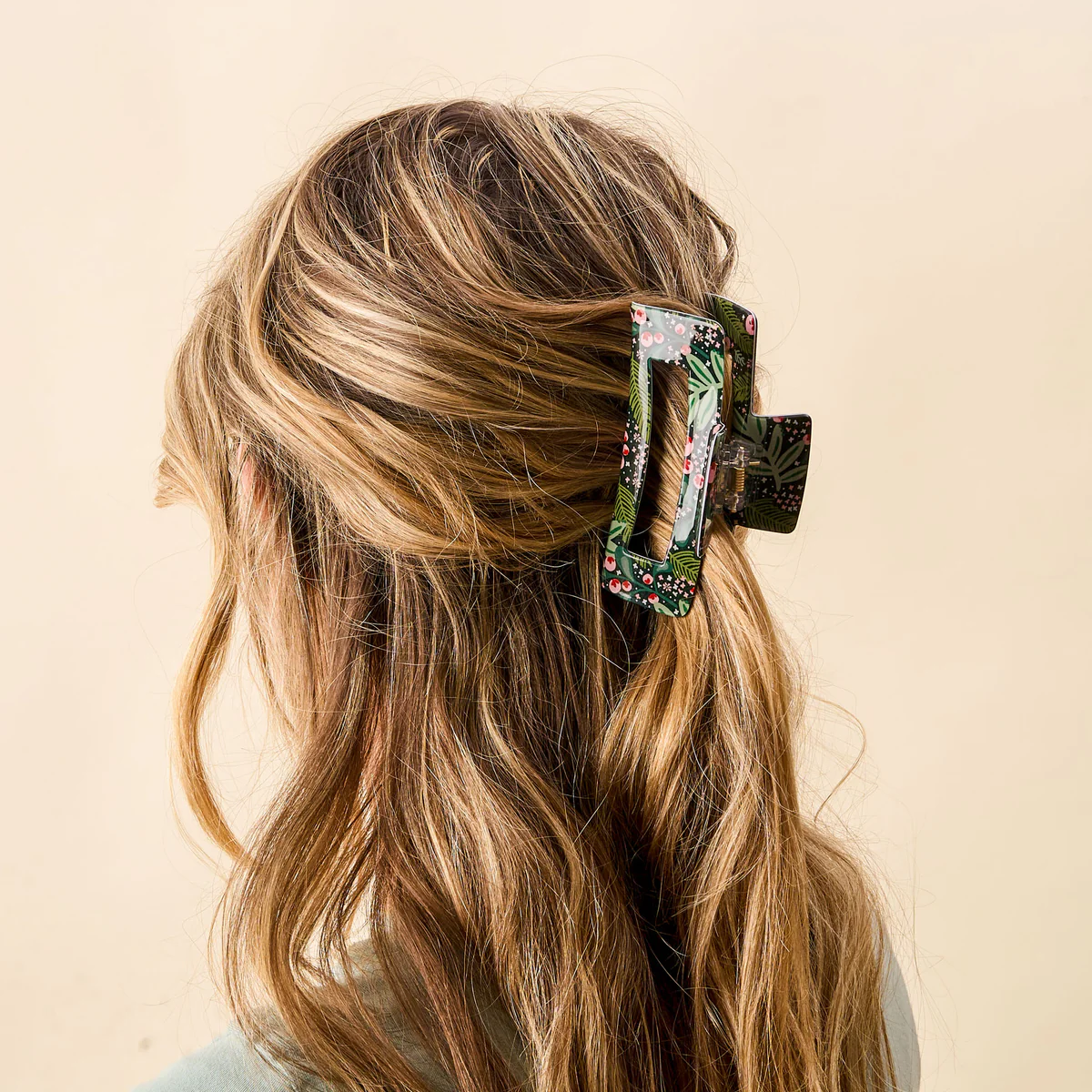 Jolly Sprig Green Claw Clip - Southern Belle Boutique