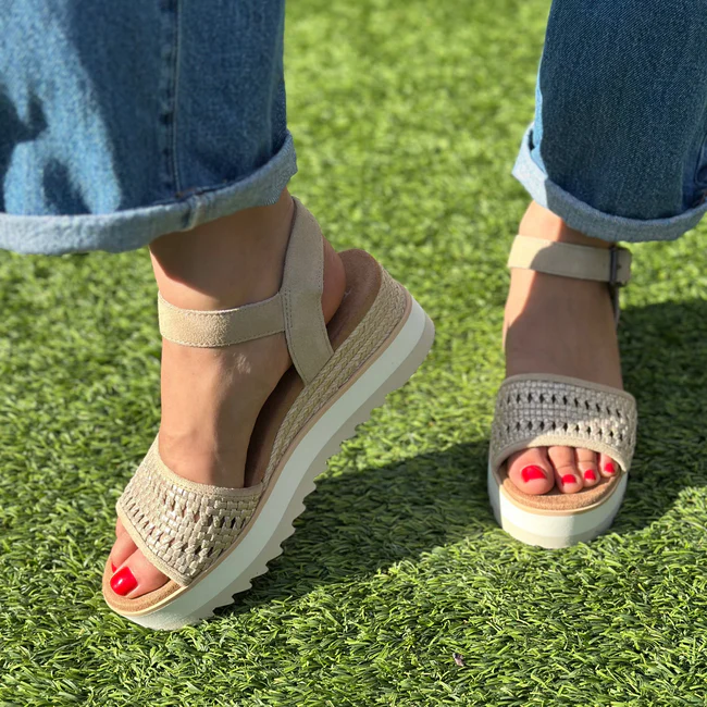 Diana Wedge Sandal - Champagne Metallic Basket Weave - Southern Belle Boutique
