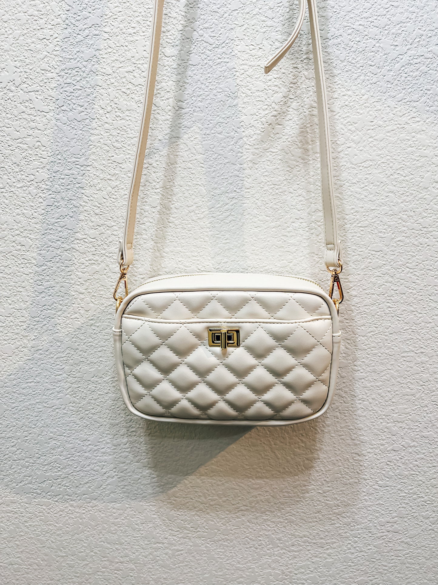 Quilted Crossbody - Southern Belle Boutique