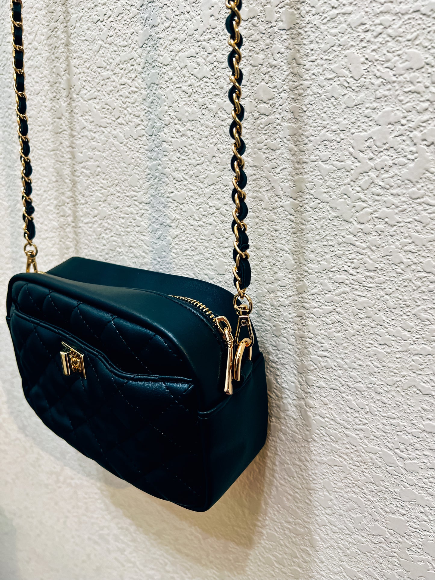 Quilted Crossbody - Southern Belle Boutique