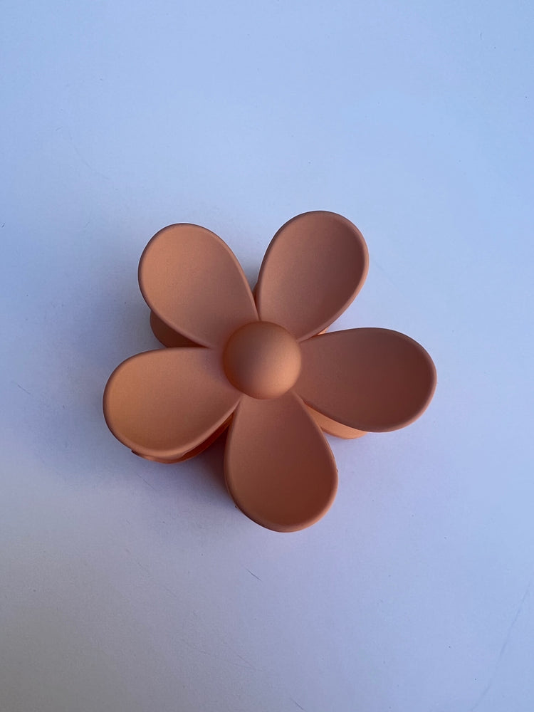 Flower Power Claw Clip - Southern Belle Boutique