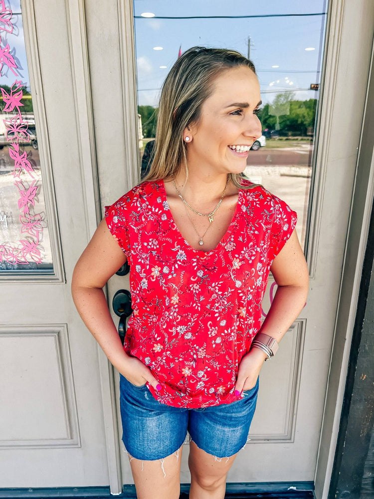 Trailing Vines Yanis Top - Southern Belle Boutique
