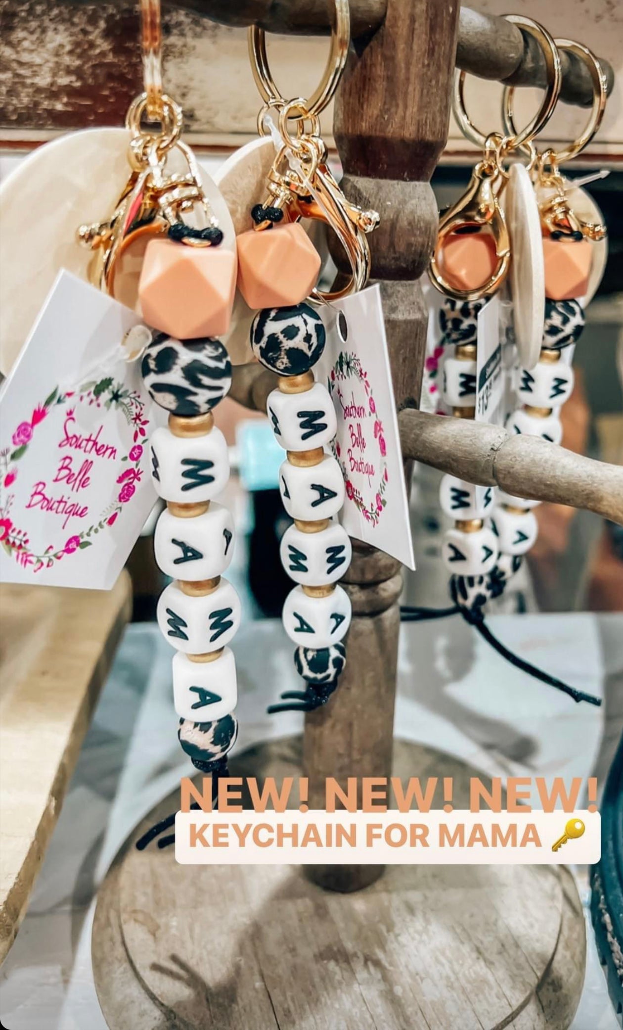 Mama Keychain - Southern Belle Boutique