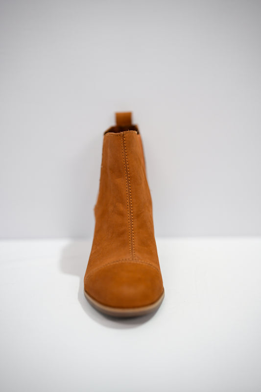 Everly Tan Nubuck Heeled Boot - Southern Belle Boutique