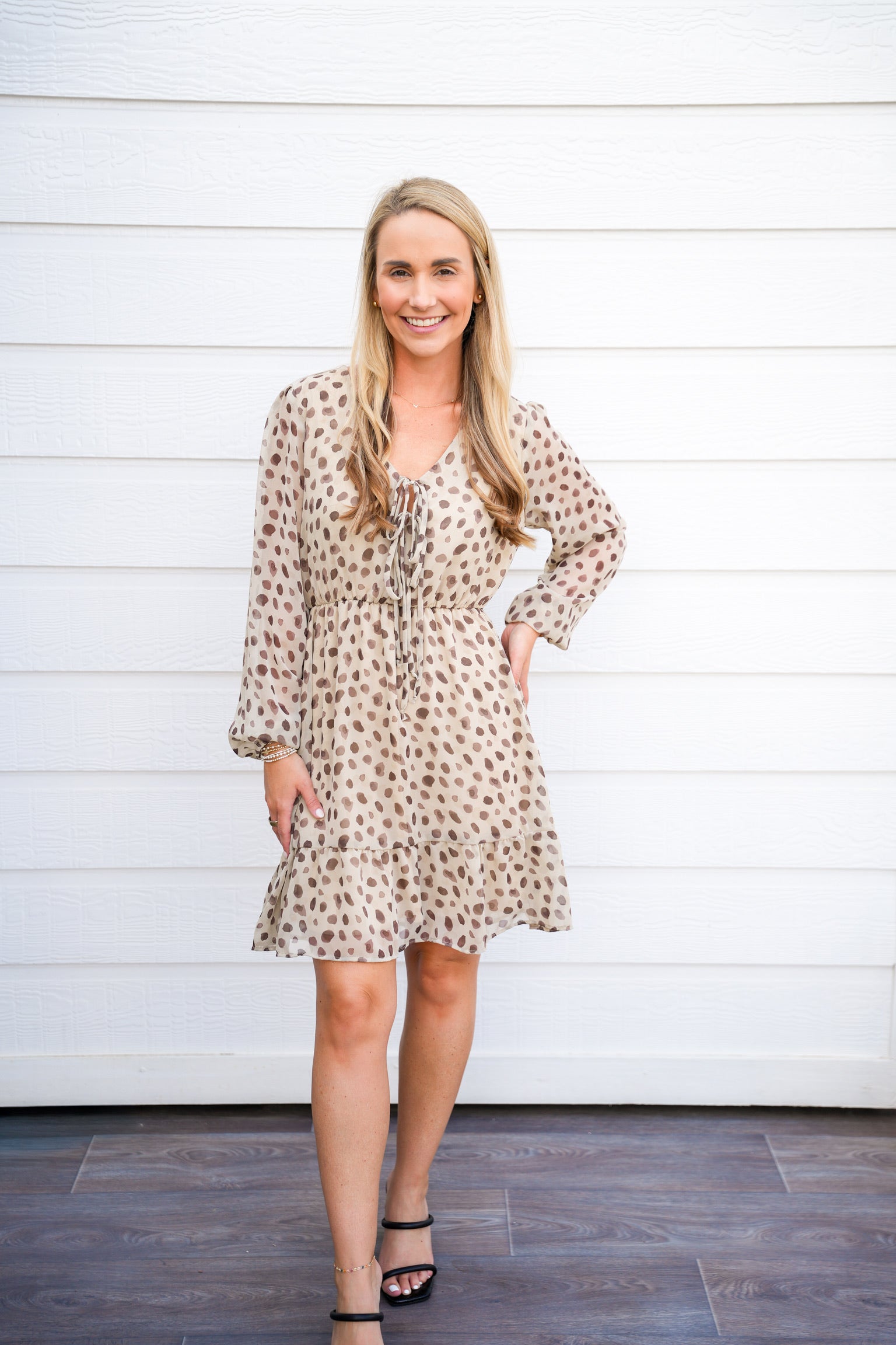 Tan Brown Spotted VNeck Front Tie Mini Dress L