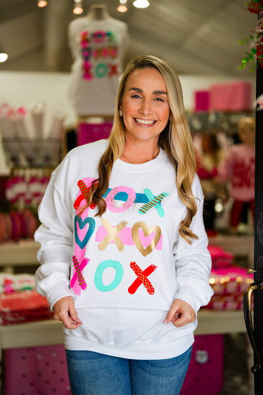XOXO White Sweatshirt - Southern Belle Boutique
