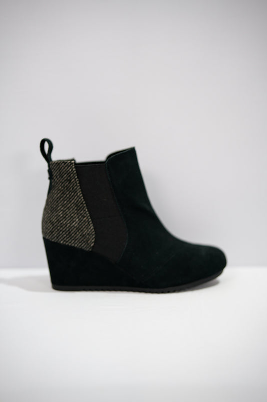 Emery Black Suede Boot - Southern Belle Boutique