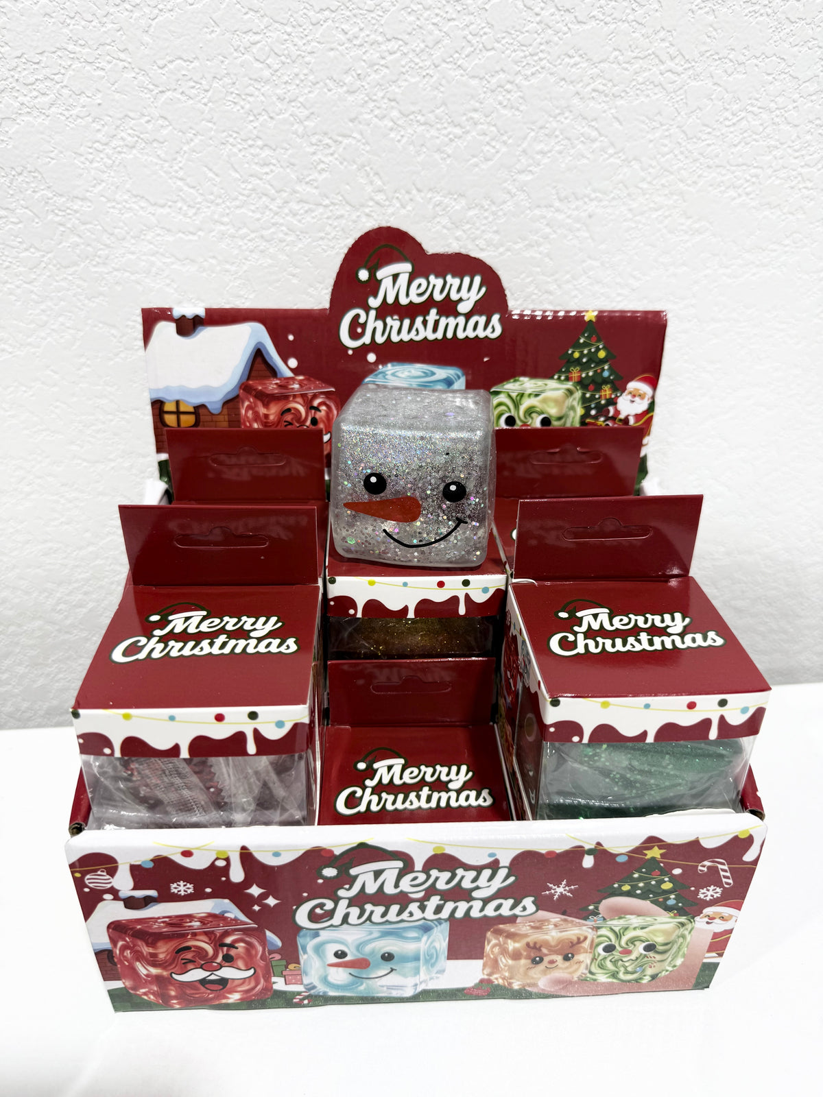 Merry Small Ice Cube Squishy -