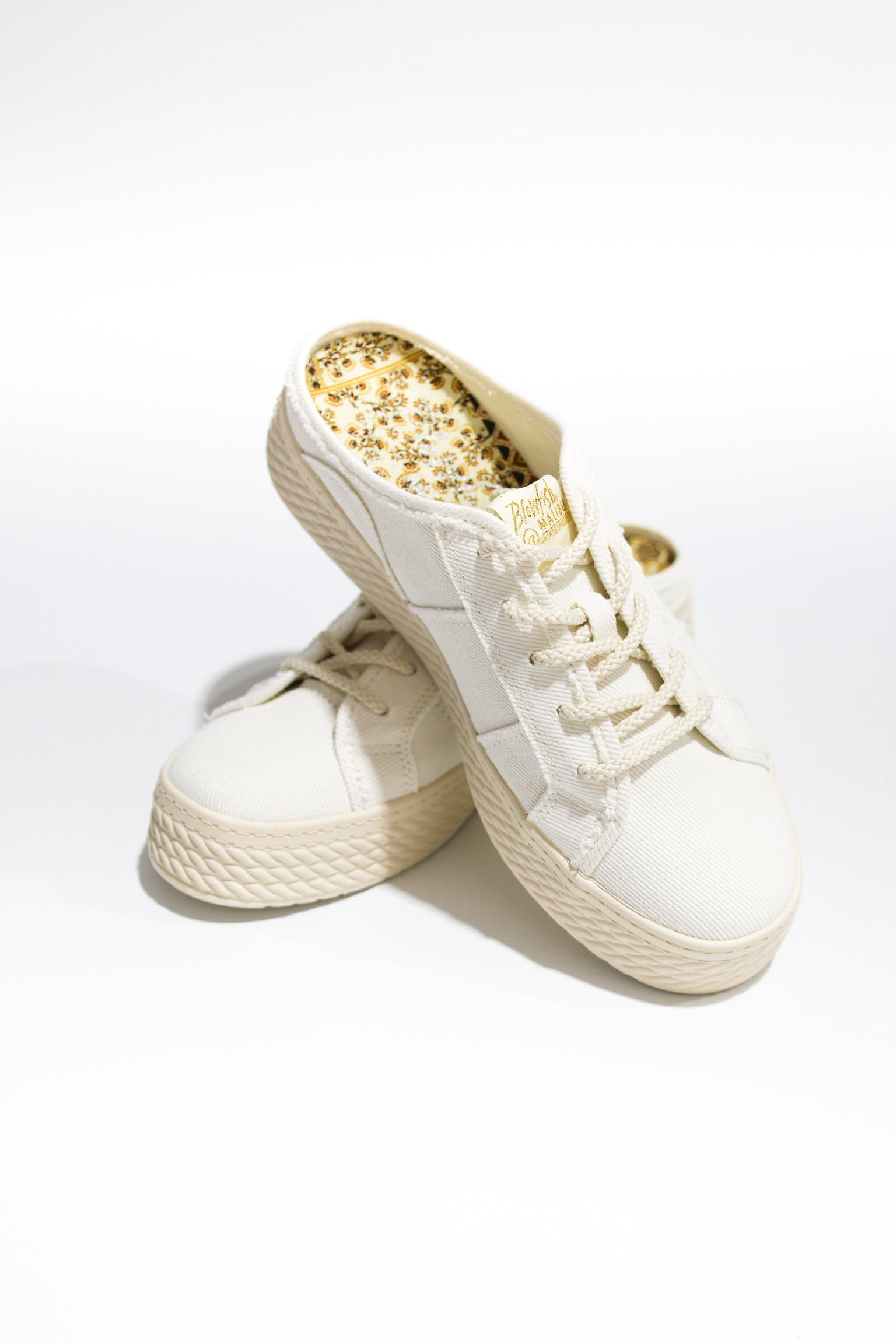 Super Slide White Mule - Southern Belle Boutique