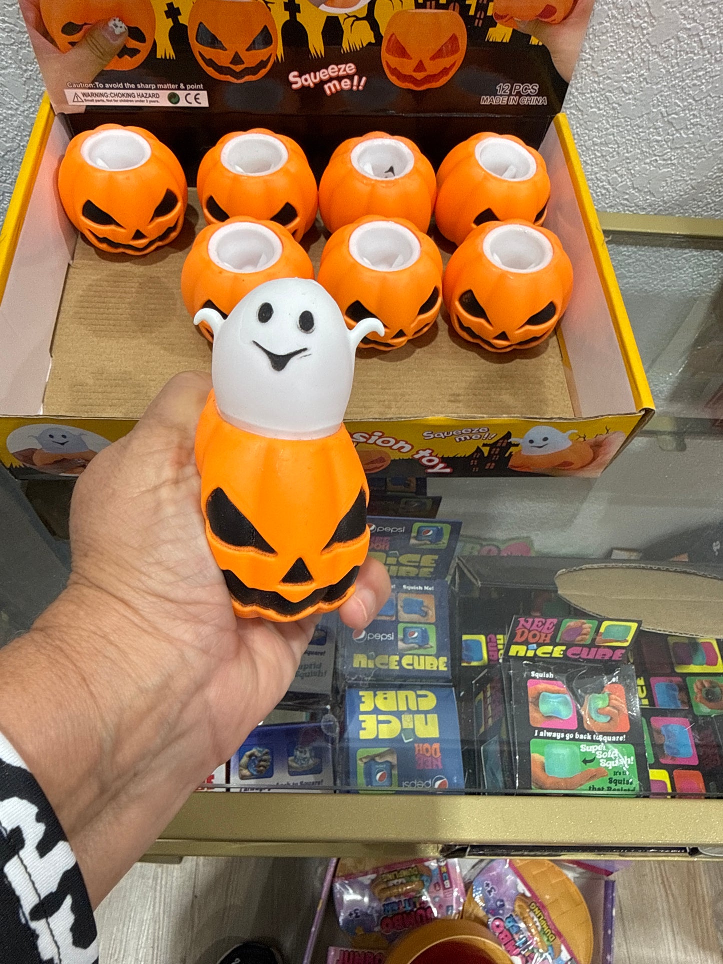 Squishy Pumpkin w/ pop out Ghost