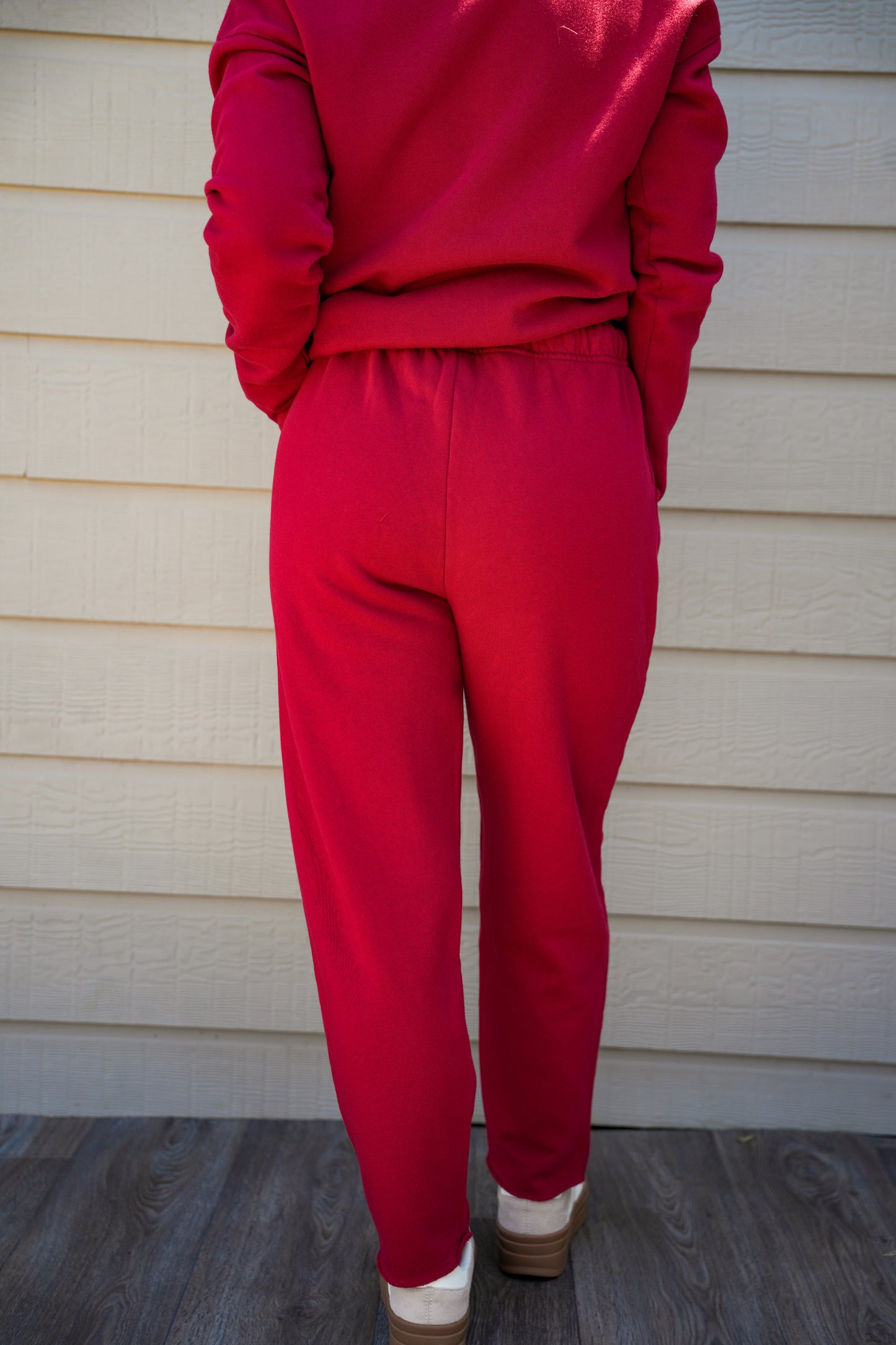 Malibu Essential Tapered Lounge Pants - Garnet Red