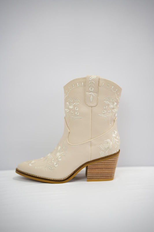 Calico Embroidered Boot - Ivory