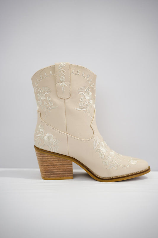 Calico Embroidered Boot - Ivory