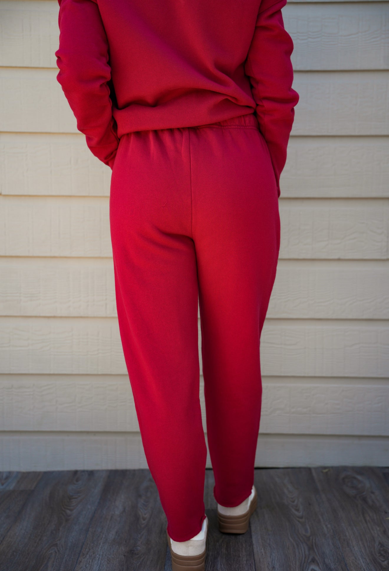 Malibu Essential Tapered Lounge Pants - Garnet Red