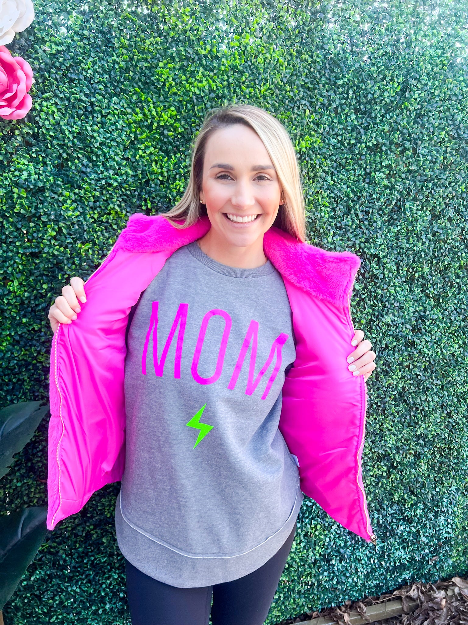 Mom Rocks Tunic - Southern Belle Boutique