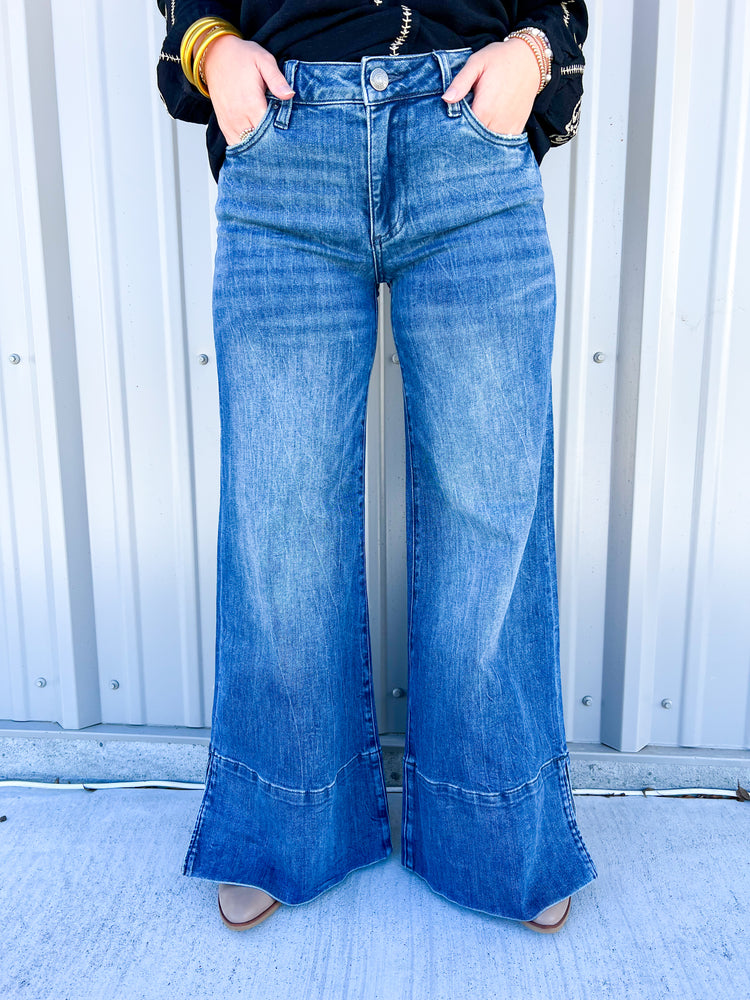 Goldie Mid Rise Super Flare Jean - Southern Belle Boutique