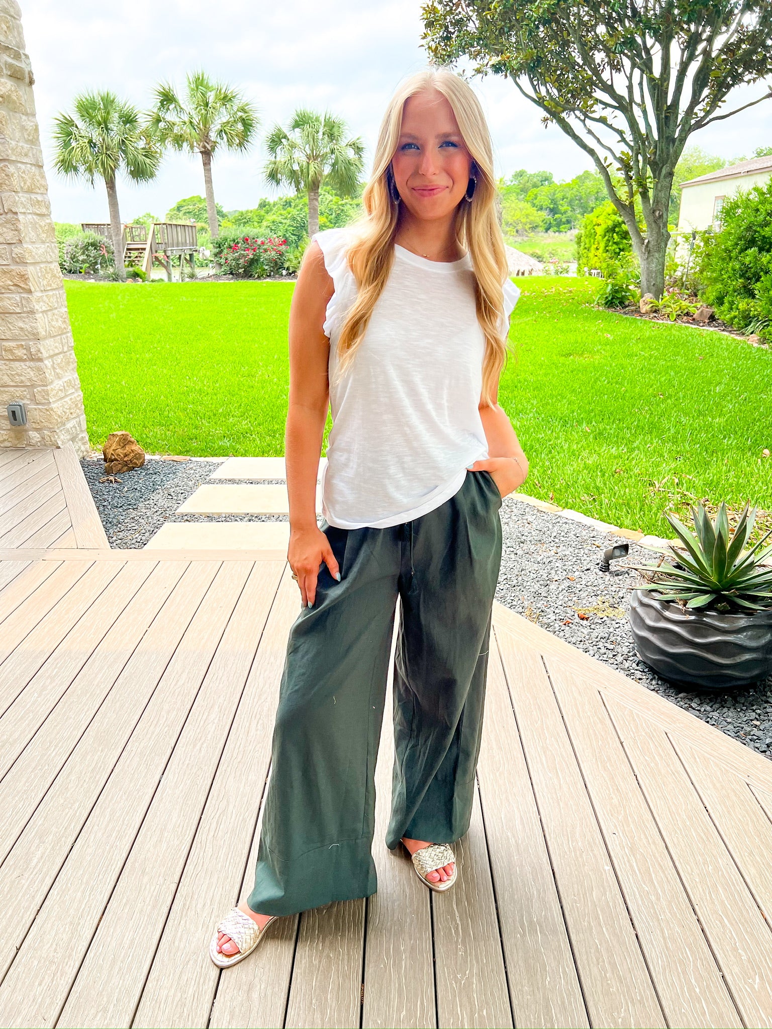 Deep Green Linen Pant - Southern Belle Boutique