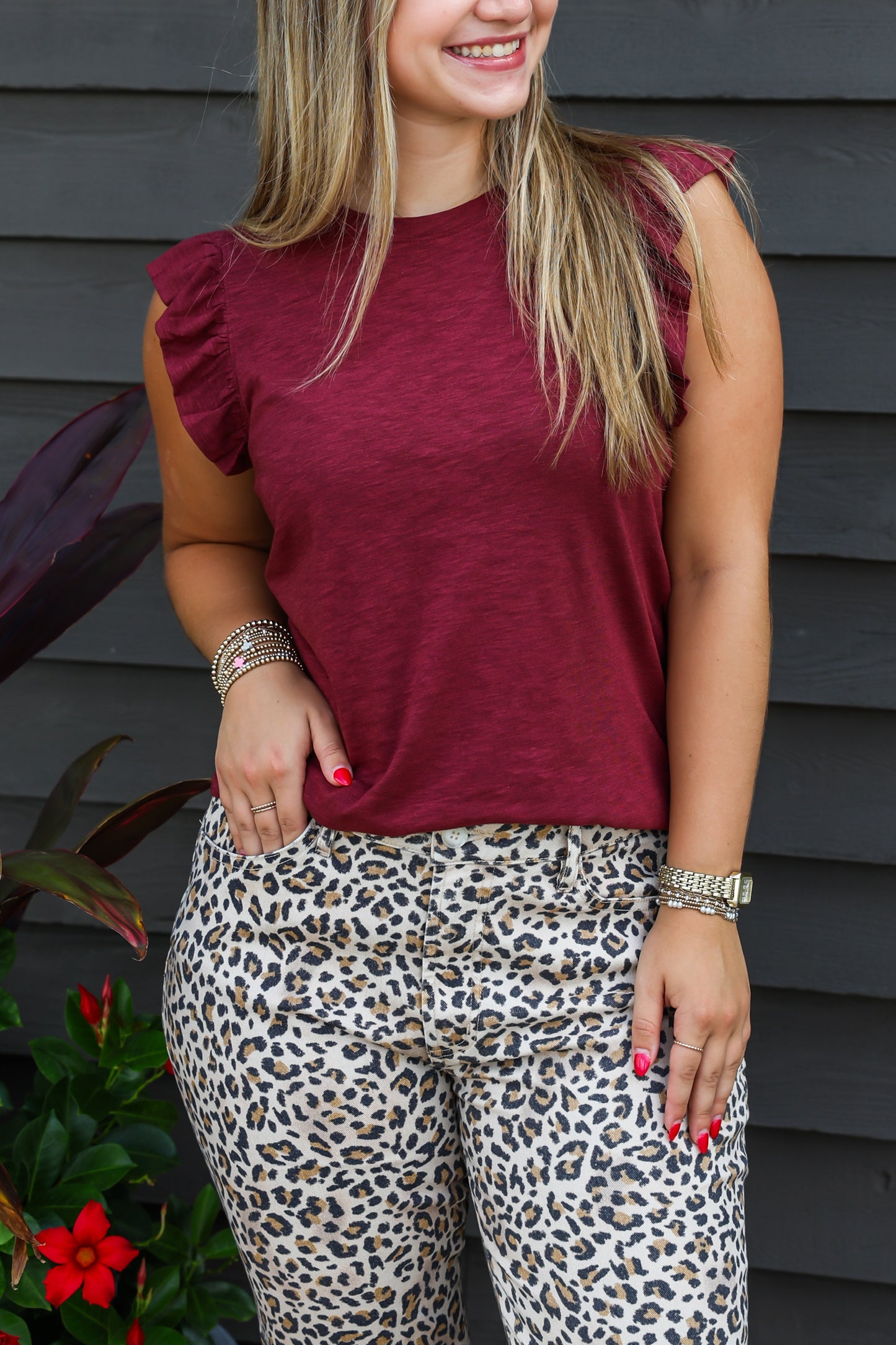 North Ruffle Trimmed Sleeve Slub Tank - Merlot