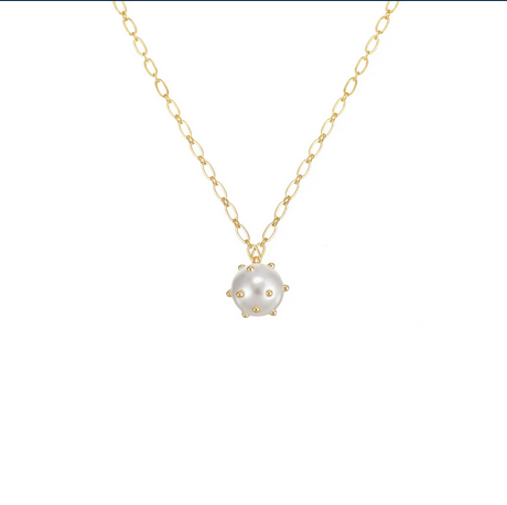 Carolina Drop Necklace in Pearl