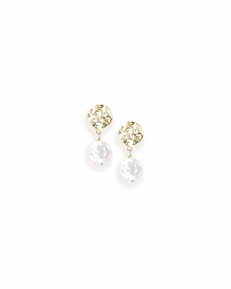 Horizon Pearl Stud Earrings in Pearl