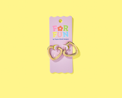 Gigi Heart Huggie Earrings - Pink