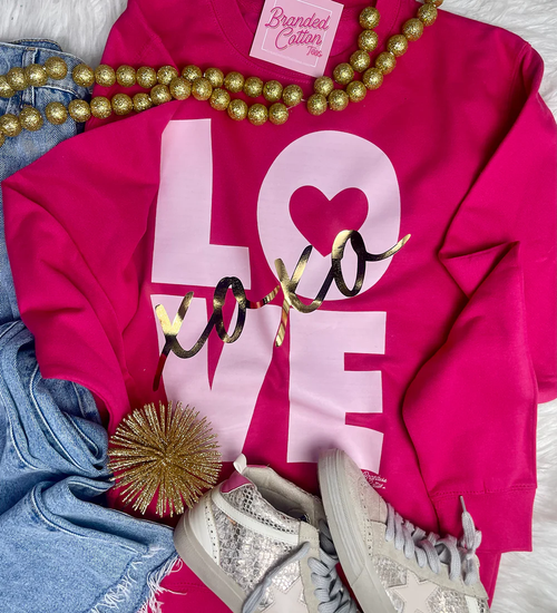 Love XOXO Sweatshirt - Southern Belle Boutique