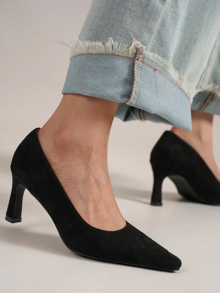 Black Suede Classic Pump Heel