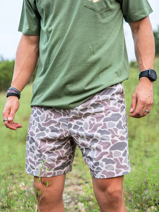 Everyday Shorts - Classic Deer Camo 5.5"