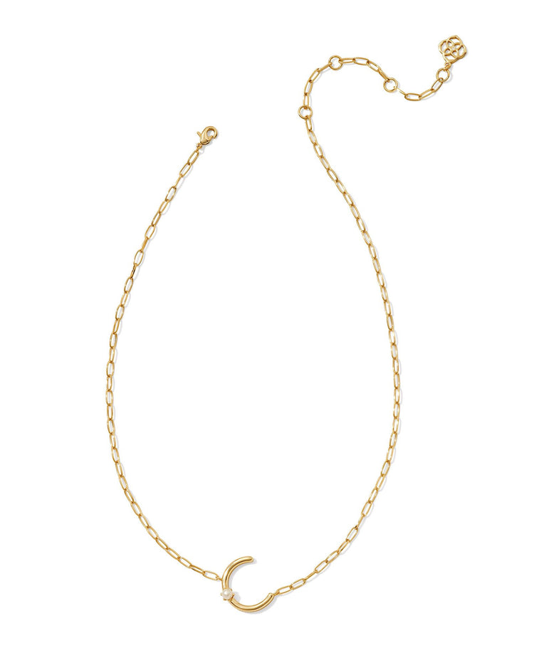 Pearl Letter C Short Pendant Necklace - Gold