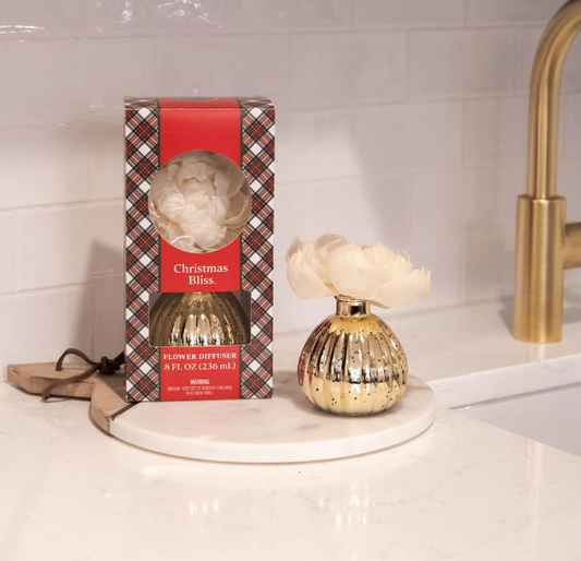 Holiday Flower Diffuser - Christmas Bliss - Southern Belle Boutique