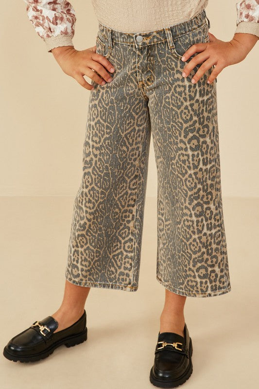 Girls Washed Leopard Print Relaxed Fit Denim Jeans