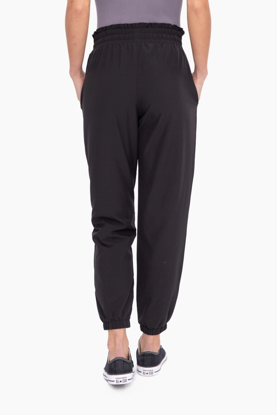 Cuffed Essential Highwaist Joggers - Black