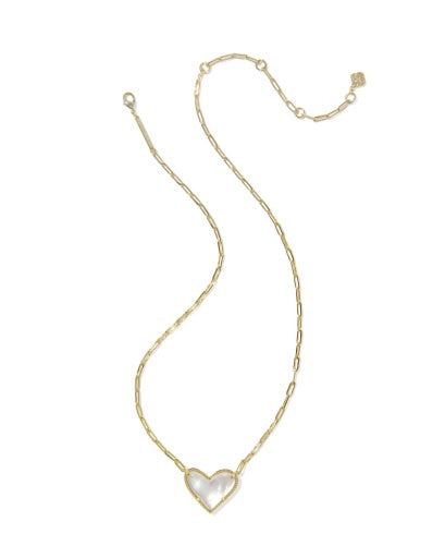 Ari Heart Statement Short Pendant Necklace - Gold Ivory Mother Of Pearl