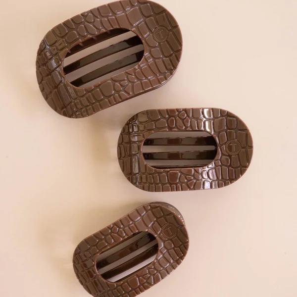 Small Flat Round Hair Clip - Brown Crocodile