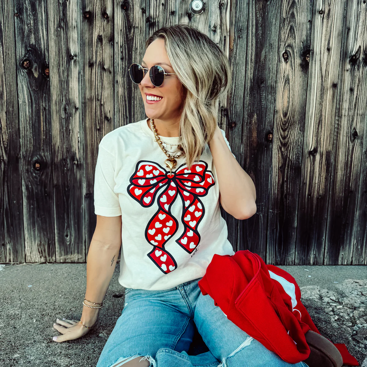 Big Heart Bow Tee - Southern Belle Boutique