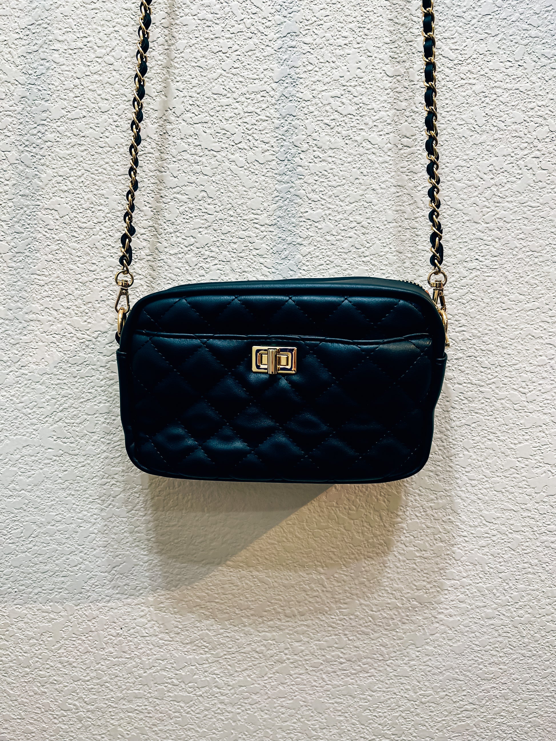 Quilted Crossbody - Southern Belle Boutique