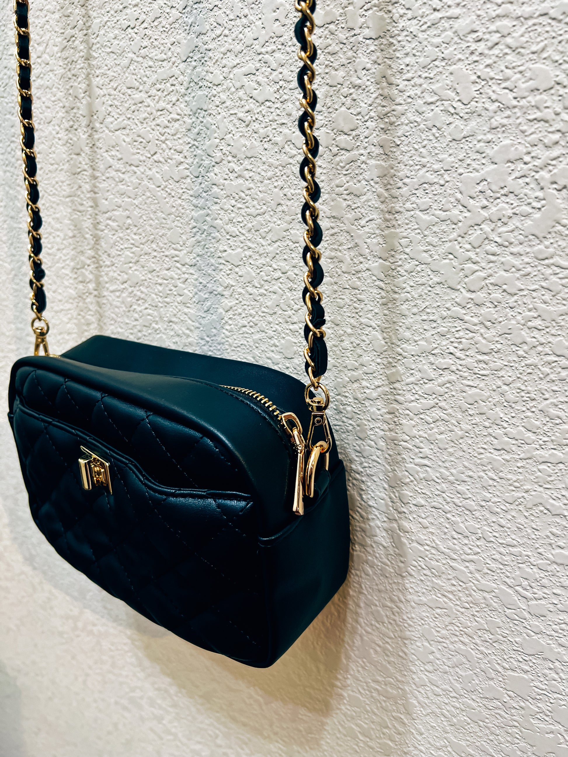 Quilted Crossbody - Southern Belle Boutique