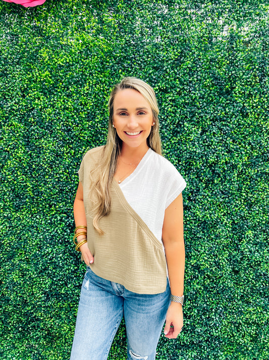 Dry Thyme Color Block Top - Southern Belle Boutique